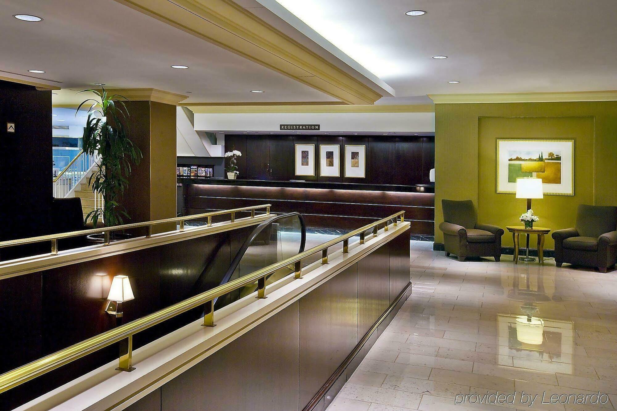 Embassy Suites By Hilton Washington Dc Chevy Chase Pavilion Interiør bilde